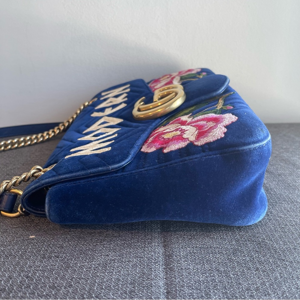 Gucci Blue Quilted Velvet Embroidered MODERN Medium Marmont Bag - Preowned - Picture 7 of 16